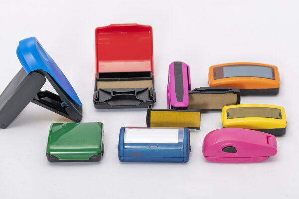 Pieczątki samotuszujące